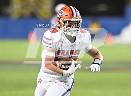 Thumbnail 3 in Olentangy Orange vs. St. Xavier (OHSAA Division 1 Final) photogallery.