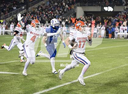 Thumbnail 1 in Olentangy Orange vs. St. Xavier (OHSAA Division 1 Final) photogallery.