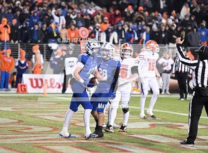 Thumbnail 1 in Olentangy Orange vs. St. Xavier (OHSAA Division 1 Final) photogallery.