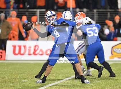 Thumbnail 1 in Olentangy Orange vs. St. Xavier (OHSAA Division 1 Final) photogallery.