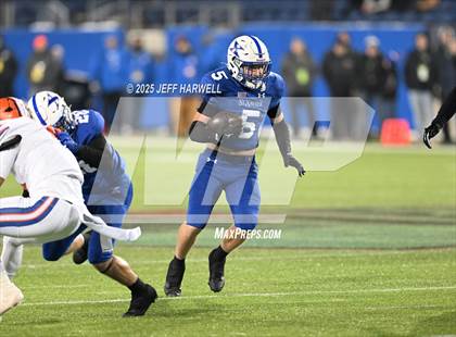 Thumbnail 1 in Olentangy Orange vs. St. Xavier (OHSAA Division 1 Final) photogallery.