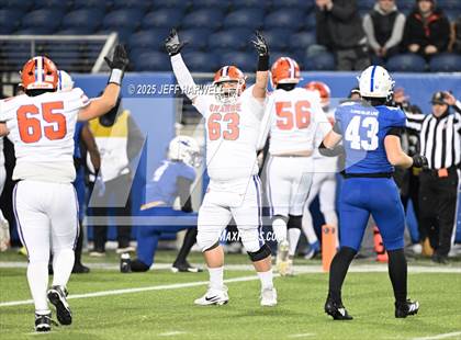 Thumbnail 1 in Olentangy Orange vs. St. Xavier (OHSAA Division 1 Final) photogallery.