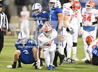Thumbnail 1 in Olentangy Orange vs. St. Xavier (OHSAA Division 1 Final) photogallery.