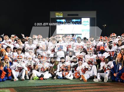 Thumbnail 3 in Olentangy Orange vs. St. Xavier (OHSAA Division 1 Final) photogallery.