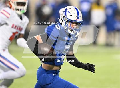 Thumbnail 2 in Olentangy Orange vs. St. Xavier (OHSAA Division 1 Final) photogallery.