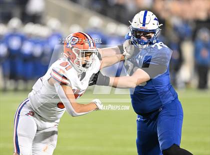 Thumbnail 3 in Olentangy Orange vs. St. Xavier (OHSAA Division 1 Final) photogallery.