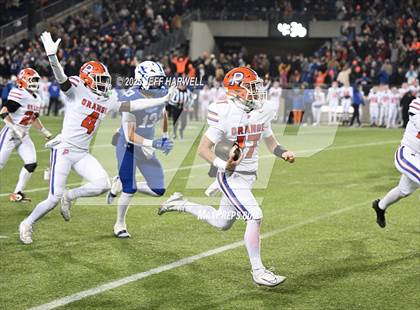Thumbnail 2 in Olentangy Orange vs. St. Xavier (OHSAA Division 1 Final) photogallery.