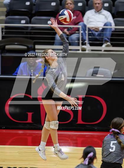 Thumbnail 3 in Benjamin vs. D'Hanis (UIL 1A Semifinal) photogallery.