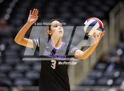 Thumbnail 3 in Benjamin vs. D'Hanis (UIL 1A Semifinal) photogallery.