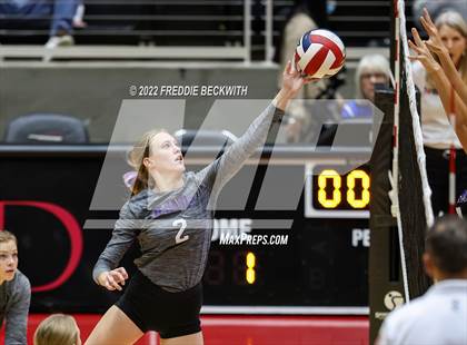 Thumbnail 2 in Benjamin vs. D'Hanis (UIL 1A Semifinal) photogallery.