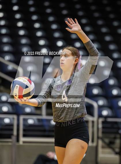Thumbnail 3 in Benjamin vs. D'Hanis (UIL 1A Semifinal) photogallery.