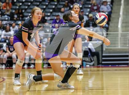 Thumbnail 2 in Benjamin vs. D'Hanis (UIL 1A Semifinal) photogallery.