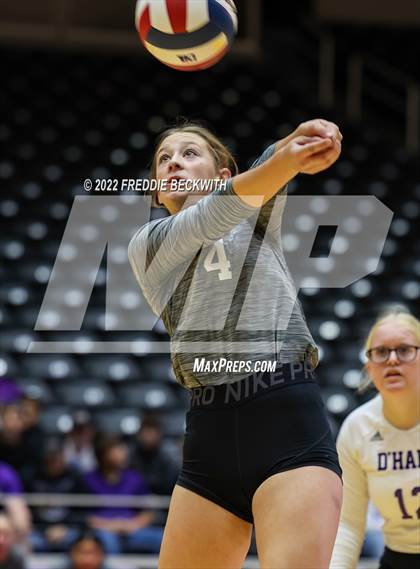 Thumbnail 3 in Benjamin vs. D'Hanis (UIL 1A Semifinal) photogallery.
