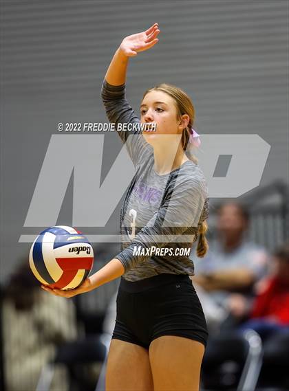 Thumbnail 3 in Benjamin vs. D'Hanis (UIL 1A Semifinal) photogallery.