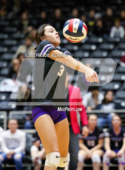 Thumbnail 1 in Benjamin vs. D'Hanis (UIL 1A Semifinal) photogallery.
