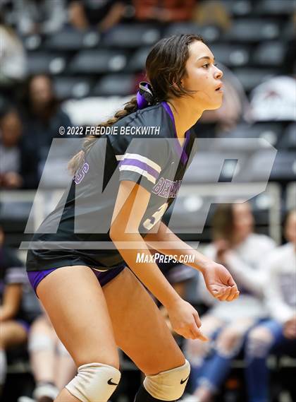 Thumbnail 2 in Benjamin vs. D'Hanis (UIL 1A Semifinal) photogallery.
