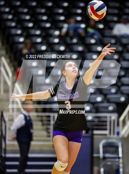 Thumbnail 3 in Benjamin vs. D'Hanis (UIL 1A Semifinal) photogallery.