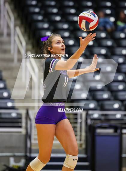 Thumbnail 2 in Benjamin vs. D'Hanis (UIL 1A Semifinal) photogallery.