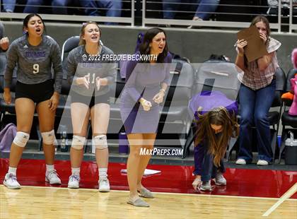 Thumbnail 3 in Benjamin vs. D'Hanis (UIL 1A Semifinal) photogallery.