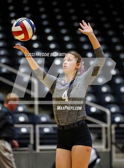Thumbnail 1 in Benjamin vs. D'Hanis (UIL 1A Semifinal) photogallery.