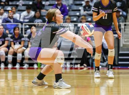 Thumbnail 2 in Benjamin vs. D'Hanis (UIL 1A Semifinal) photogallery.
