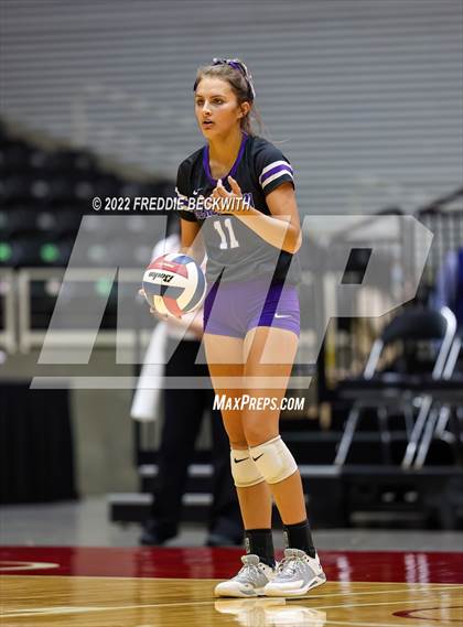 Thumbnail 3 in Benjamin vs. D'Hanis (UIL 1A Semifinal) photogallery.