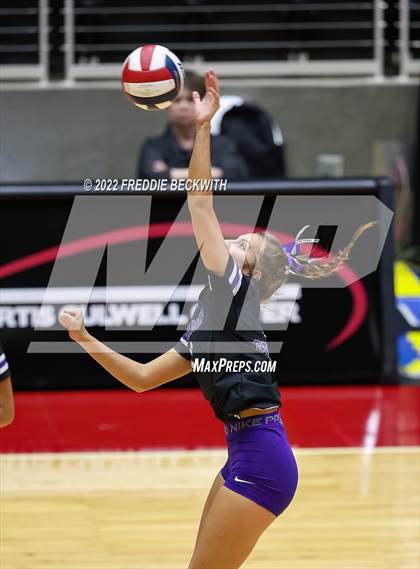 Thumbnail 3 in Benjamin vs. D'Hanis (UIL 1A Semifinal) photogallery.