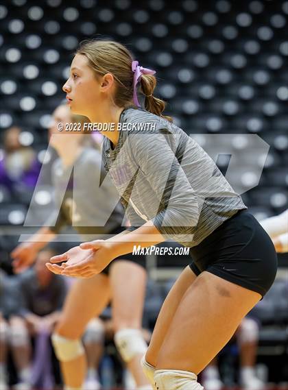 Thumbnail 3 in Benjamin vs. D'Hanis (UIL 1A Semifinal) photogallery.