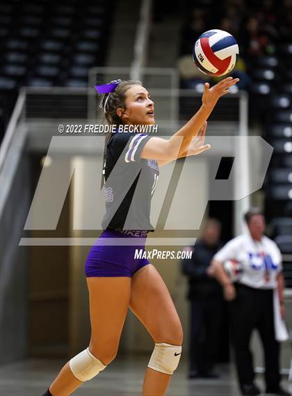 Thumbnail 3 in Benjamin vs. D'Hanis (UIL 1A Semifinal) photogallery.