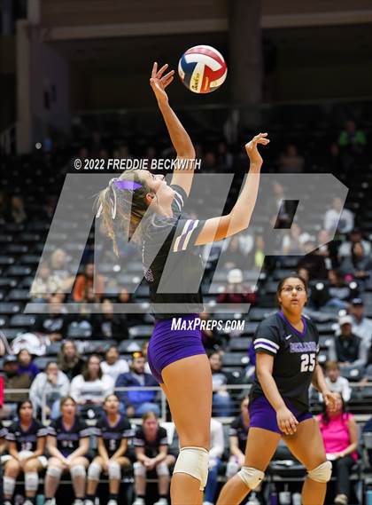 Thumbnail 2 in Benjamin vs. D'Hanis (UIL 1A Semifinal) photogallery.