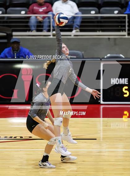 Thumbnail 2 in Benjamin vs. D'Hanis (UIL 1A Semifinal) photogallery.