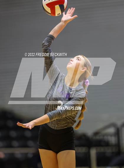 Thumbnail 2 in Benjamin vs. D'Hanis (UIL 1A Semifinal) photogallery.