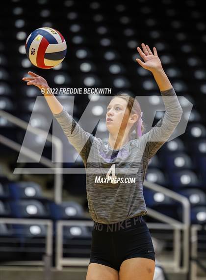 Thumbnail 1 in Benjamin vs. D'Hanis (UIL 1A Semifinal) photogallery.