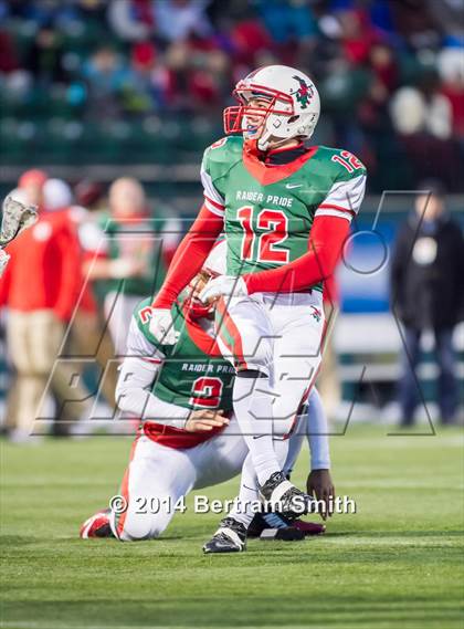 Thumbnail 1 in Henninger vs. Jamestown (NYSPHSAA Class AA Semifinal) photogallery.