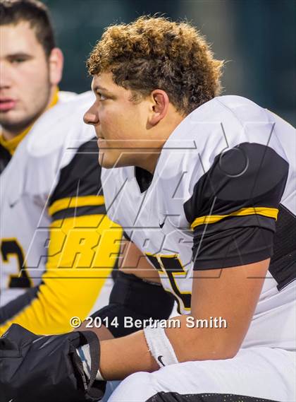 Thumbnail 1 in Henninger vs. Jamestown (NYSPHSAA Class AA Semifinal) photogallery.