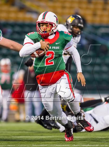 Thumbnail 3 in Henninger vs. Jamestown (NYSPHSAA Class AA Semifinal) photogallery.