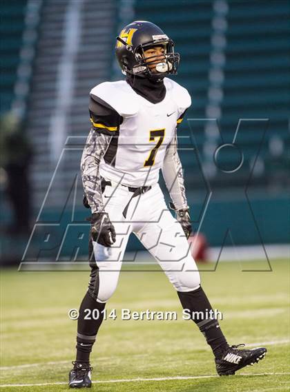 Thumbnail 3 in Henninger vs. Jamestown (NYSPHSAA Class AA Semifinal) photogallery.