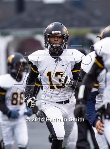 Thumbnail 2 in Henninger vs. Jamestown (NYSPHSAA Class AA Semifinal) photogallery.
