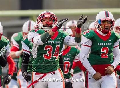 Thumbnail 1 in Henninger vs. Jamestown (NYSPHSAA Class AA Semifinal) photogallery.