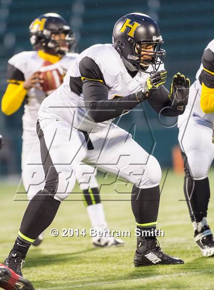 Thumbnail 2 in Henninger vs. Jamestown (NYSPHSAA Class AA Semifinal) photogallery.