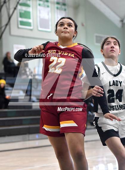 Thumbnail 2 in Rio Vista vs. Rodriguez (Steve Cauchi Ram Jam) photogallery.