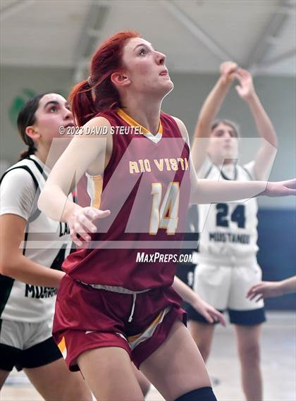 Thumbnail 2 in Rio Vista vs. Rodriguez (Steve Cauchi Ram Jam) photogallery.