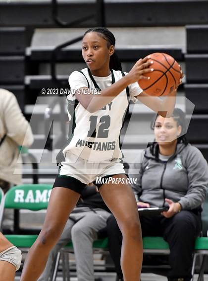 Thumbnail 1 in Rio Vista vs. Rodriguez (Steve Cauchi Ram Jam) photogallery.