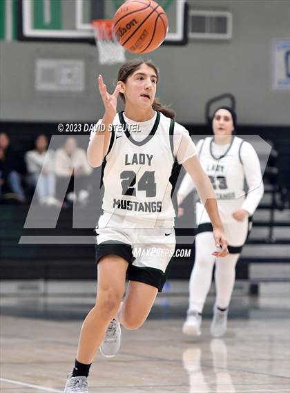 Thumbnail 1 in Rio Vista vs. Rodriguez (Steve Cauchi Ram Jam) photogallery.