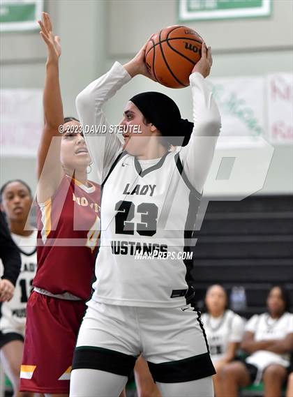 Thumbnail 2 in Rio Vista vs. Rodriguez (Steve Cauchi Ram Jam) photogallery.