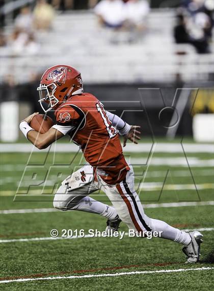 Thumbnail 2 in Trinity Catholic @ New Canaan photogallery.