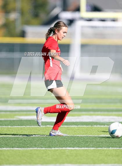 Thumbnail 1 in Boise vs. Centennial - IDHSAA 5A Championship Quarterfinal photogallery.
