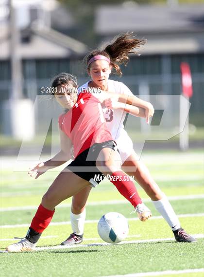 Thumbnail 1 in Boise vs. Centennial - IDHSAA 5A Championship Quarterfinal photogallery.