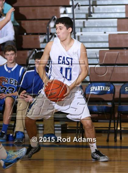 Thumbnail 2 in Creighton Prep vs. Lincoln East  photogallery.