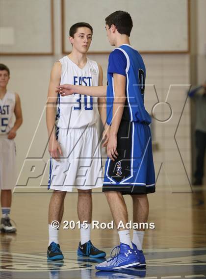 Thumbnail 2 in Creighton Prep vs. Lincoln East  photogallery.